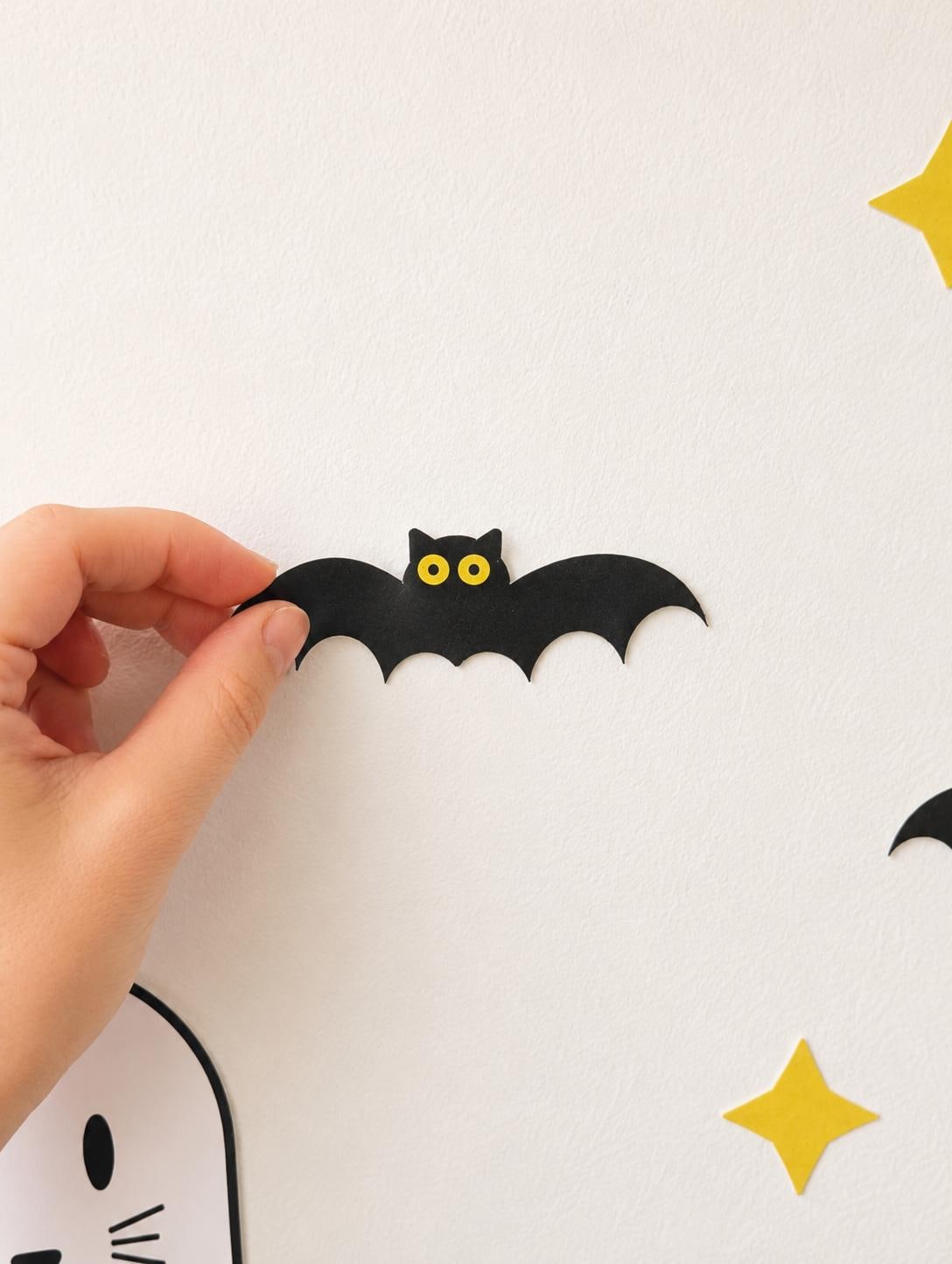 Bat decal detail